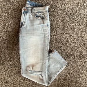 Size 2 womens boyfriend jeans- old navy